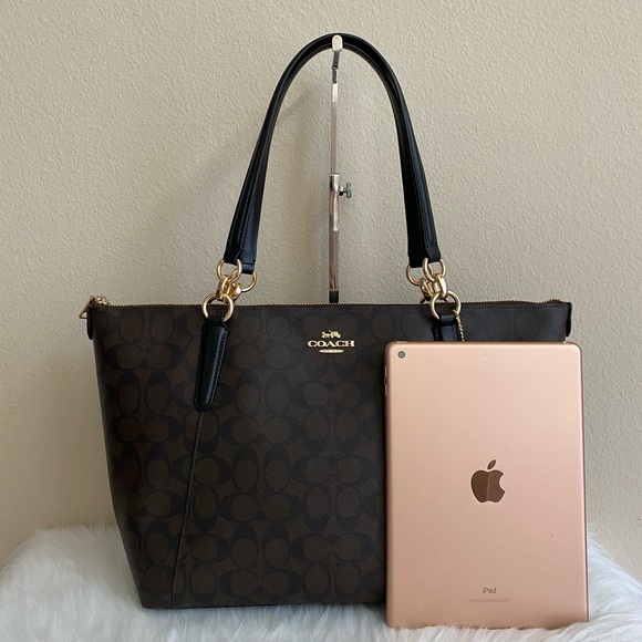 Coach purse and wallet set - Picture 2 of 8